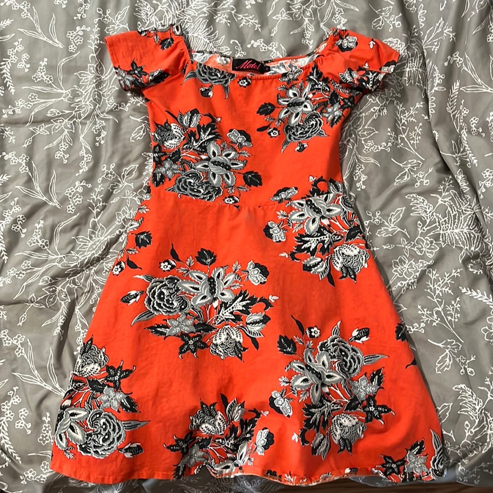 Short dress